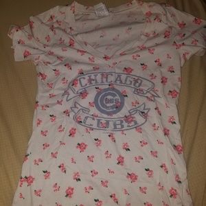 Floral Chicago Cubs shirt
